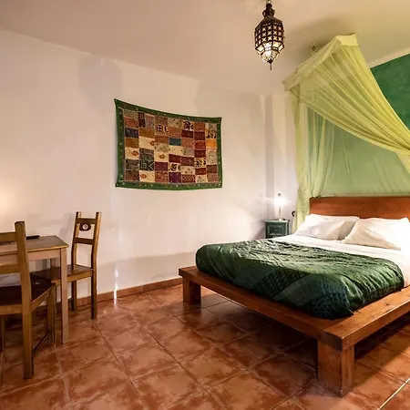 Paraiso Perdido Коніль-де-ла-Фронтера