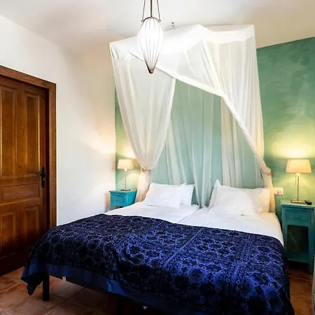 Paraiso Perdido Коніль-де-ла-Фронтера