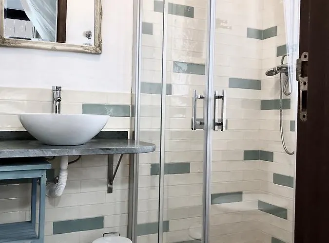 Paraiso Perdido 住宿加早餐酒店 科尼尔-德拉弗龙特拉