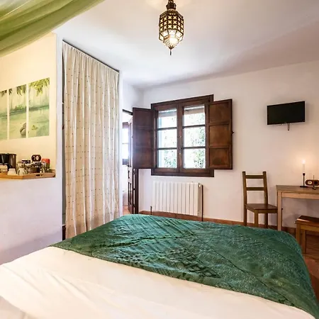 Paraiso Perdido Conil Bed and Breakfast 4*